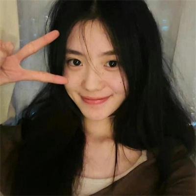 不装了,我比英雄还强